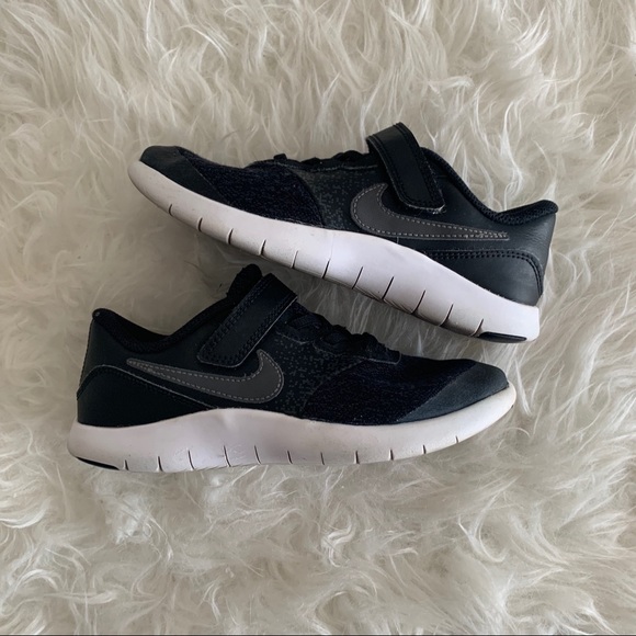 nike kids velcro